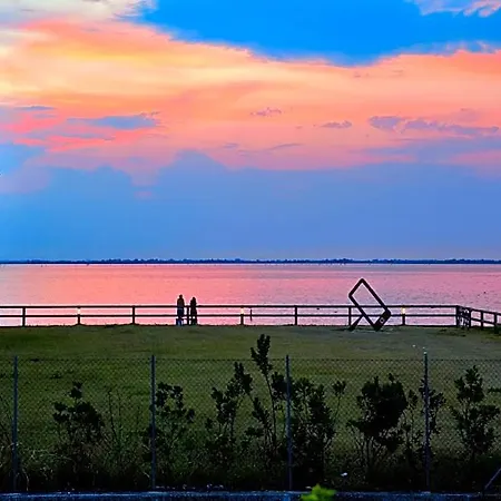 Warm Flat 100m From The With Ac - Beahost 2* Bibione